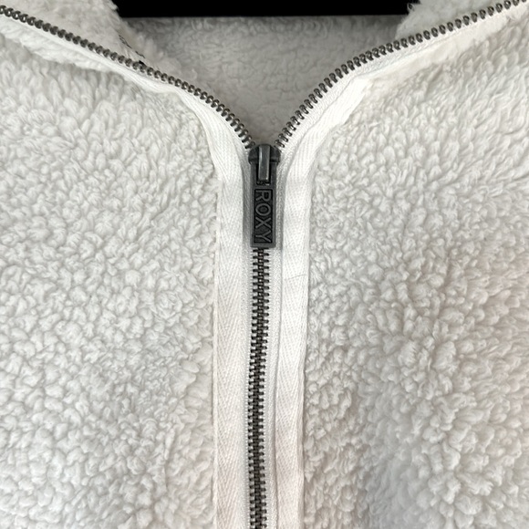 Roxy Fleece zip up - Picture 3 of 8